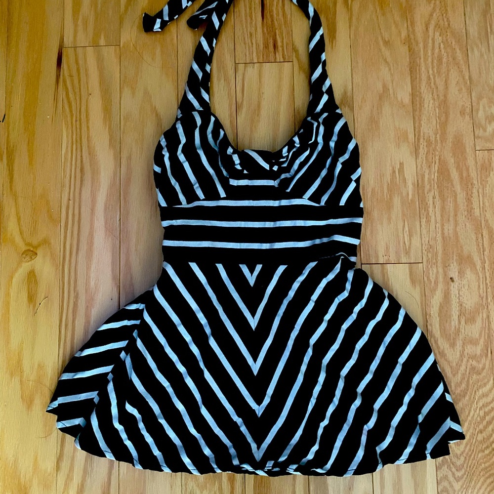 Anthropologie black & white chevron halter top